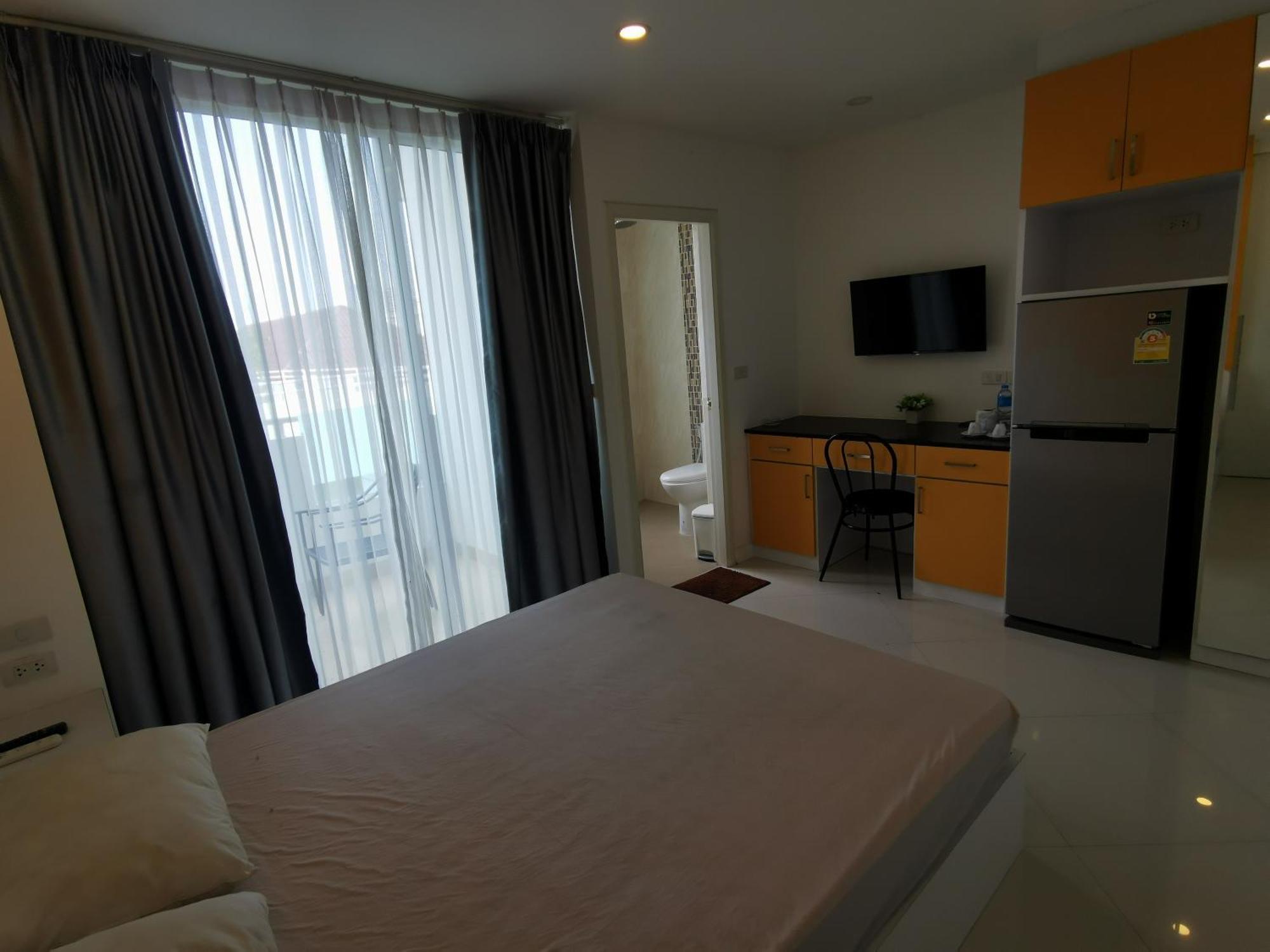 Daisy Residence Pantai Jomtien Bagian luar foto